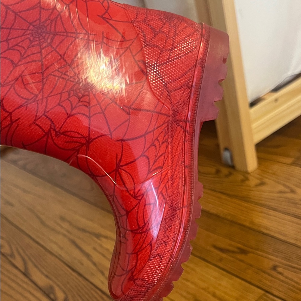 Primark Red Spider-Man Rain Boots - Picture 4 of 15